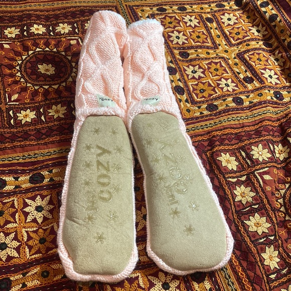 283-You Are Pretty❤️Just Cozy Sock Slippers - Picture 3 of 6